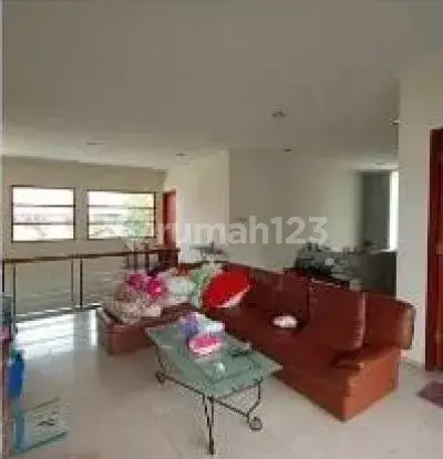 Rumah Hoek Terawat di Pasir Luyu Bandung 2