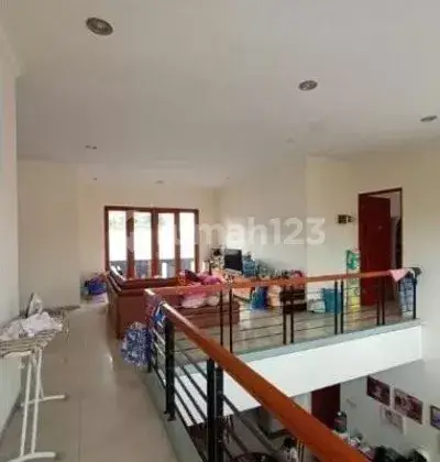 Rumah Hoek Terawat di Pasir Luyu Bandung 1