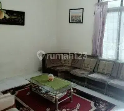 Rumah Terawat Minimalis di Kembar Bandung 2