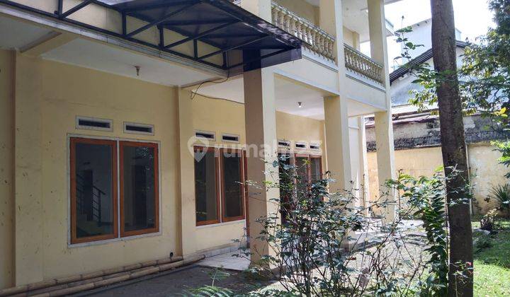 For rent rumah lux luas di sayap buah batu 1