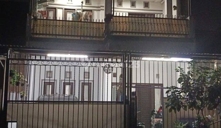 Rumah siap huni di taman kopo indah 3 bandung 1