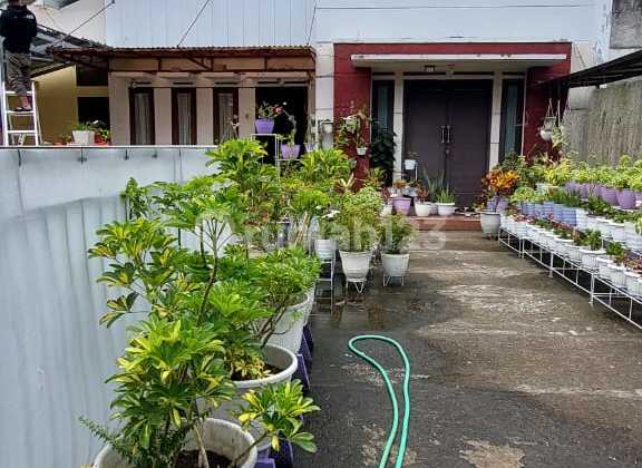 A Well-Maintained Cozy House on Cigadung Raya 2