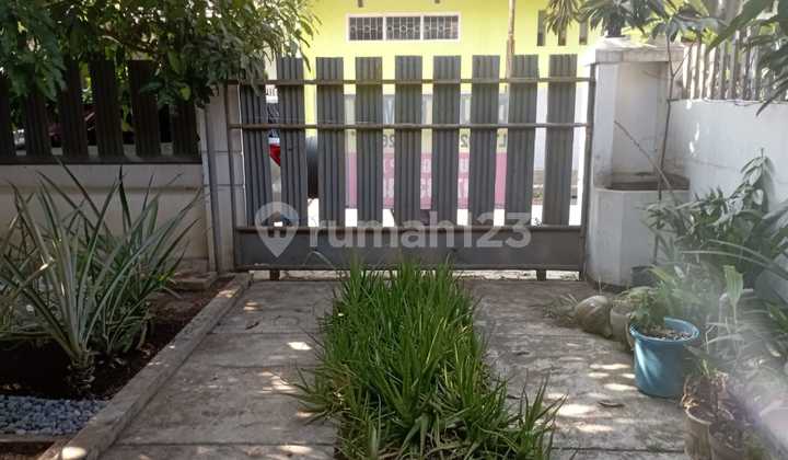 Well-Maintained & Move-In Ready House in Cikutra Bandung 2