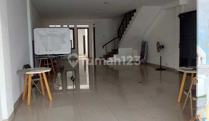 Ruko Siap Pakai di Batununggal Indah Raya Ruko Siap Pakai di Batununggal Indah Raya