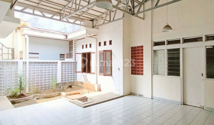 Dijual Rumah Murah Di Kawasan Ampera Jakarta Selatan Cocok Utk Dijadikan Kost2an Atau Dibangun Cluster Perumahan Jln Syaridin No 24.Ampera Jakarta Selatan