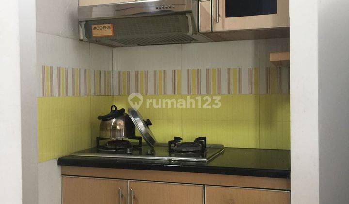 Disewakan  Apartemen Mediterania Palace Kemayoran 3 Kamar Tidur Furnished