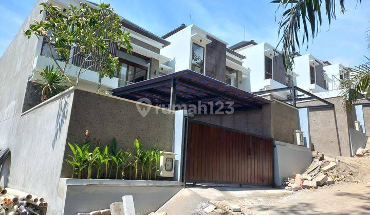 Villa Ready 3 Bedrooms Dengan Fasilitas Resort di Nusa Dua Bali 2