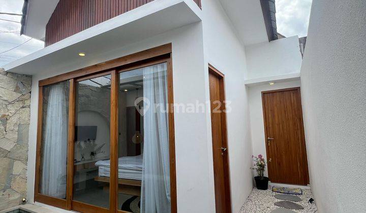 Modern Tropical Villa Seminyak Kerobokan 2br 1