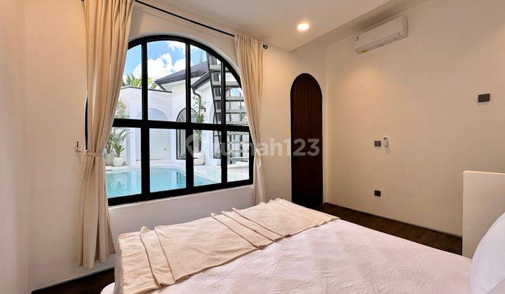 3 Bedrooms Luxury Villa In The Heart Of Brawa ,canggu 2