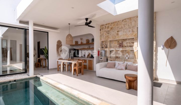 Brand New Villa 2 Bedroom Kerobokan Villa - Limited Offer! Brand New Villa 2 Bedroom Kerobokan Villa - Limited Offer!