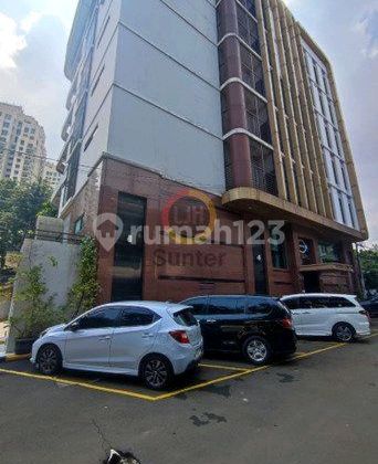 Gedung Kantor 7+1 Lantai & Lift, Kondisi Baik, Kebayoran Baru, Jakarta Selatan