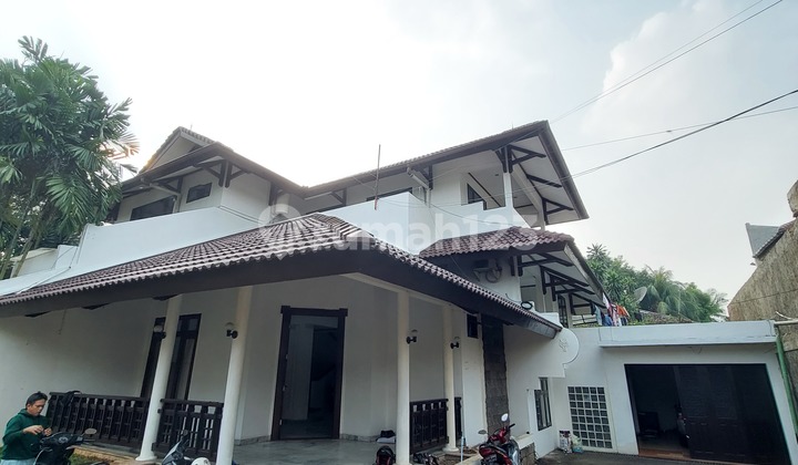 Rumah Antasari Luas 1.273 Kolam Renang, Cilandak, Jakarta Selatan Rumah Antasari Luas 1.273 Kolam Renang, Cilandak, Jakarta Selatan