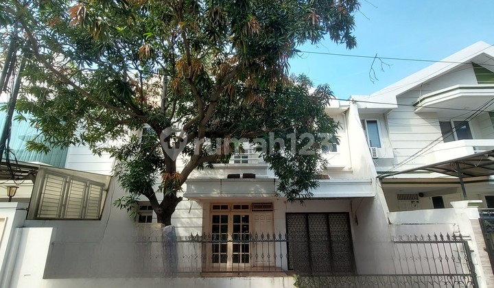 Beautiful Janur House Better Renov Negotiable, Kelapa Gading, North Jakarta Beautiful Janur House Better Renov Negotiable, Kelapa Gading, North Jakarta