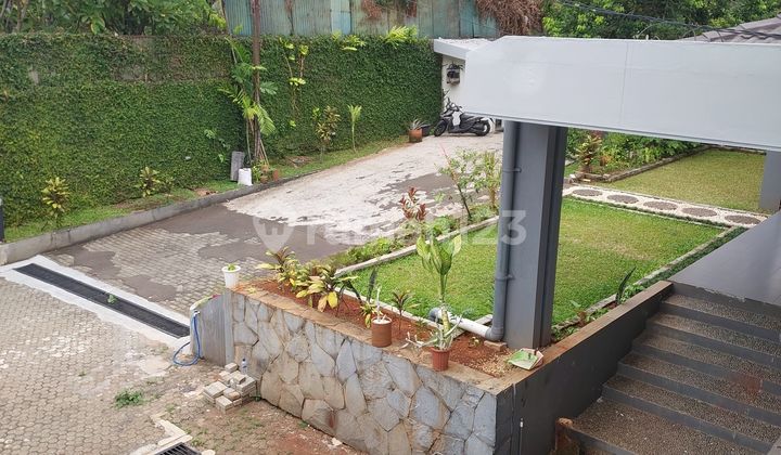 House for Rent in Kemang, Large Land, Unfurnished, South Jakarta 2