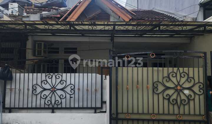Rumah Lama Di Sts Luas 90, Sunter, Jakarta Utara Rumah Lama Di Sts Luas 90, Sunter, Jakarta Utara