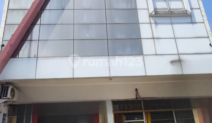 Sewa Ruko Gandeng Ex Showroom & Carport, Semper, Jakarta Utara Sewa Ruko Gandeng Ex Showroom & Carport, Semper, Jakarta Utara