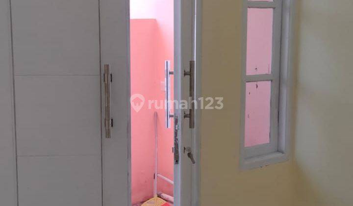 Rumah Habis Renovasi Total Di Kavling Al Ikhlas 
kaliabang  2