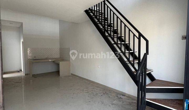 Rumah Primari Ada Mezzanine Nya, Bebas Banjir Dalam Cluster  2