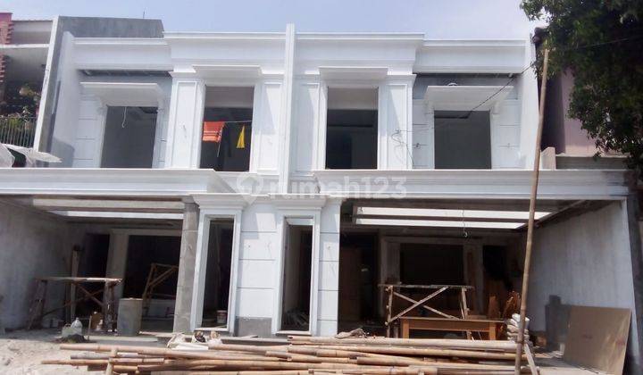 Rumah Baru Renovasi , Lantai 2 Dalam Kompleks Perumahan  2