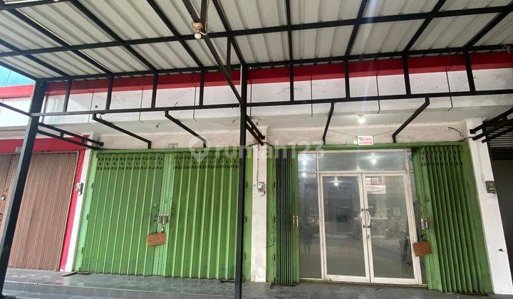 Dijual Cepat Ruko Gandeng di Pinggir Jalan Raya Pekayon, Bekasi Selatan dan Cocok untuk Usaha. 2