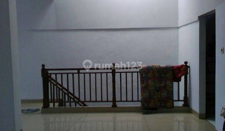 Rumah minimalis 2 lantai di sayap jl. Purwakarta Antapani 7