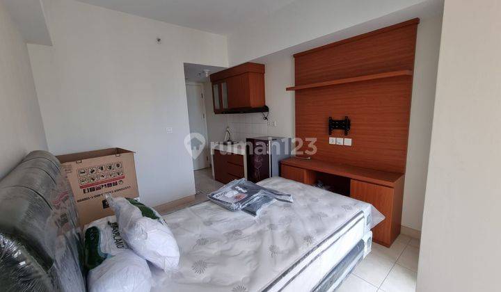 Apartemen Summarecon Bekasi - Springlake Semi Furnished Bagus 1