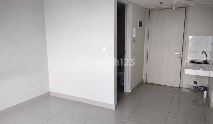 Apartemen Summarecon Bekasi - Springlake Unfurnished Bagus 2