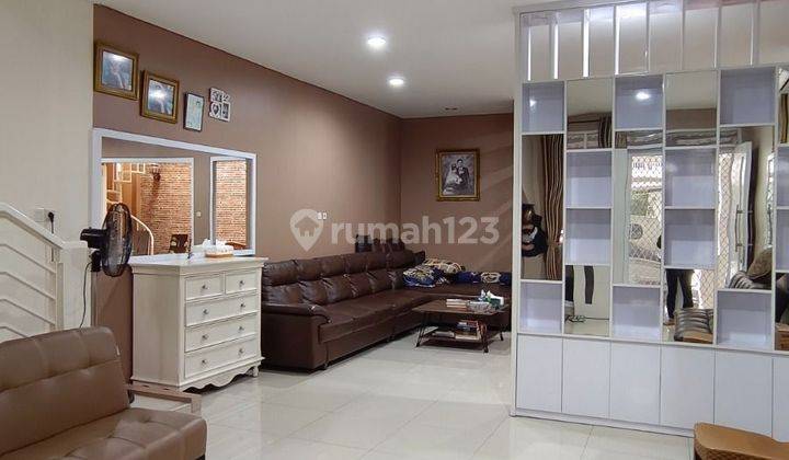 Rumah di Cluster Maple Summarecon Bekasi Sudah Renovasi Termurah 2