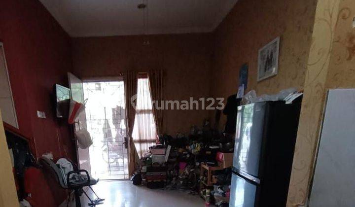 Rumah di Metland Ujung Menteng 2 Lantai SHM Bagus 2