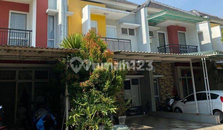 Rumah di Metland Ujung Menteng 2 Lantai SHM Bagus 1