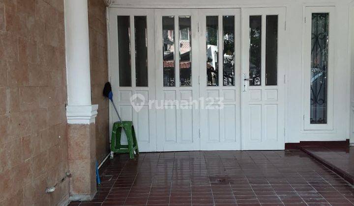 Rumah Sewa Besar Banyak Kamar Di Buaran Jakarta Timur 2
