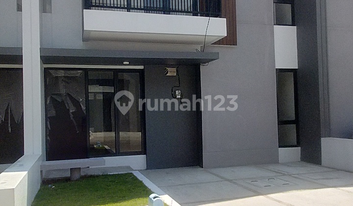 Rumah 2 Lantai Siap Huni Bebas Banjir Harapan Indah Rumah 2 Lantai Siap Huni Bebas Banjir Harapan Indah