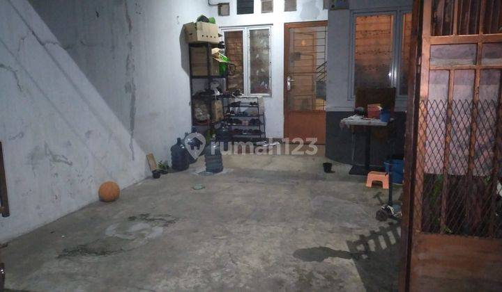 Rumah Kontrakan 2 Lantai Shm Bagus Condet Jakarta Timur  1