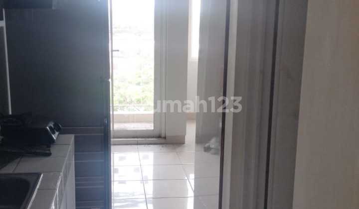 Summarecon Bekasi Studio Apartment Semi Furnished Low Floor 2