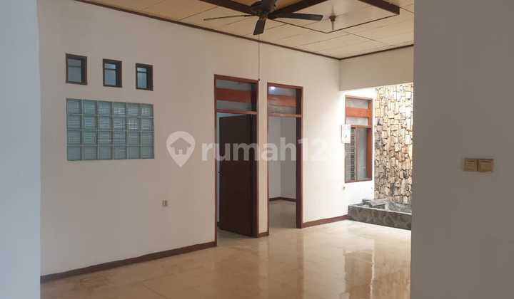 Rumah 1 Lantai SHM Siap Huni Lokasi Strategis di Kayu Putih