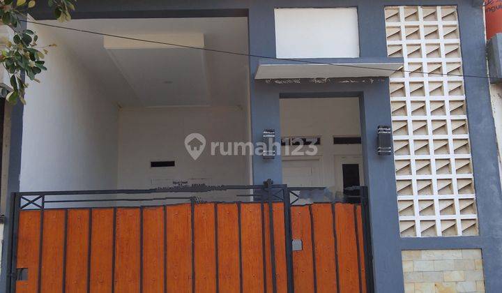 Rumah Kece Minimalis Di Villa Gading Harapan Pintu Timur  1