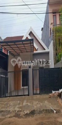 Rumah Mewah Minimalis Modern Di Cluster Taman Harapan Baru Depan..!
