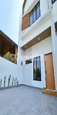 Rumah Spek Mewah 2 Lantai Di Harapan Indah Hanya Ada 2 Unit 2