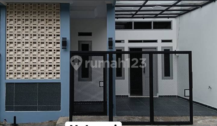 Modern House Location Villa Gading Harapan East Gate