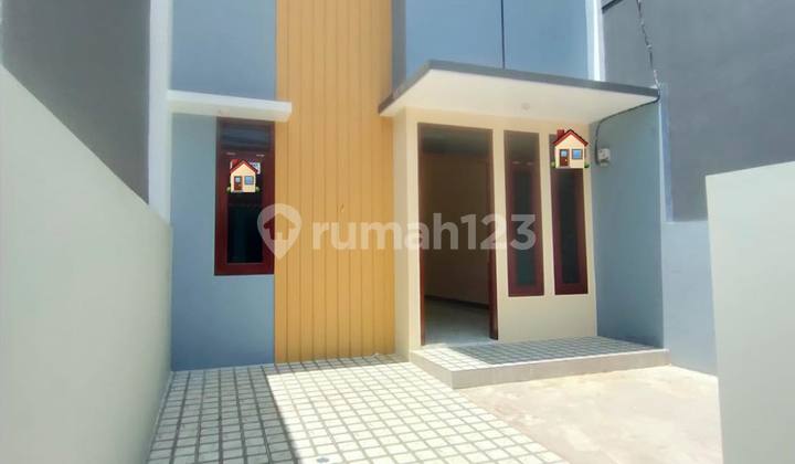 Rumah Modern Cantik Lokasi Villa Mutiara Gading 1 2