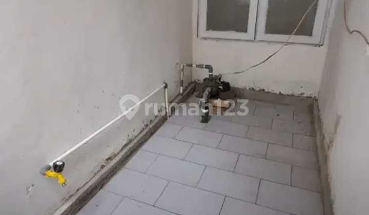 Area 90 Meters Location Taman Kebalen 2