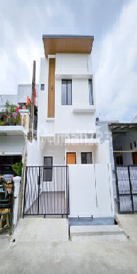 Rumah 2 Lantai Luas 78 Meter Di Pondok Ungu