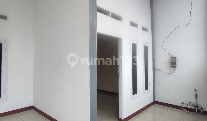 RUMAH MODERN DI PONDOK UNGU PERMAI FINISHING  2