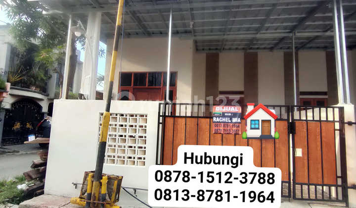 Minimalist Modern Terraced (Hook) House in Pondok Ungu Permai Minimalist Modern Terraced (Hook) House in Pondok Ungu Permai