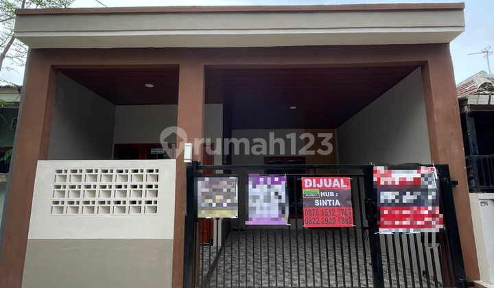 Rumah Minimalis Bebas Banjir Lokasi Depan di Taman Harapan Baru