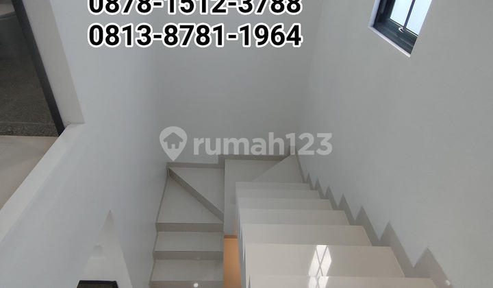 RUMAH 2 LANTAI TAHAP FINISHING TINGGAL 1 UNIT (BADAN) DI BULEVAR HIJAU BULAN INI SELESAI  2