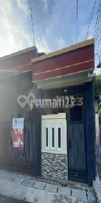 Rumah Hook Luas Lokasi Bebas Banjir di Pondok Ungu Permai (Lokasi Depan) Rumah Hook Luas Lokasi Bebas Banjir di Pondok Ungu Permai (Lokasi Depan)