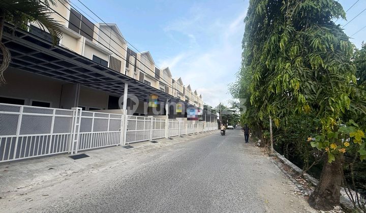 Dijual Rumah 2 Lantai Gandeng 8 Unit, Perumahan Pesona Anggrek Harapan 2