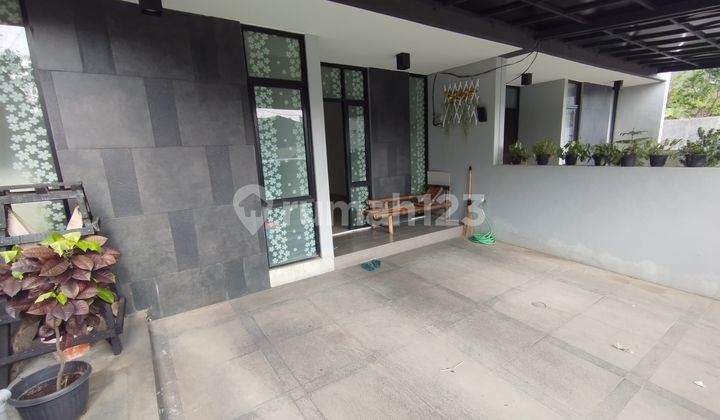Nice 3 Bedroom House in Grand Residence City Setu Bekasi 2