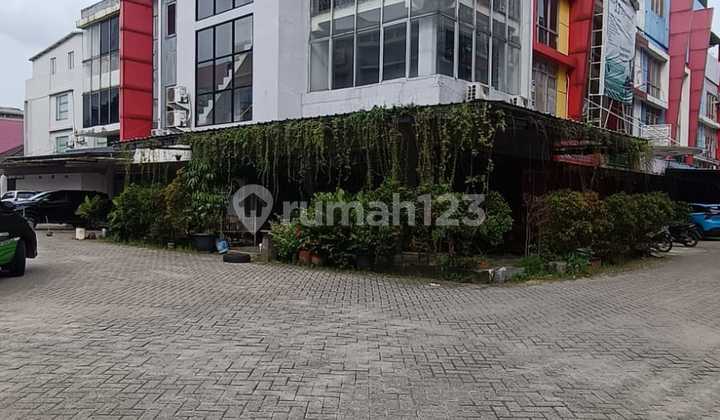 For Rent 3-Story Shop House Position Hook Near LRT Station in Marga Jaya Bekasi For Rent 3-Story Shop House Position Hook Near LRT Station in Marga Jaya Bekasi